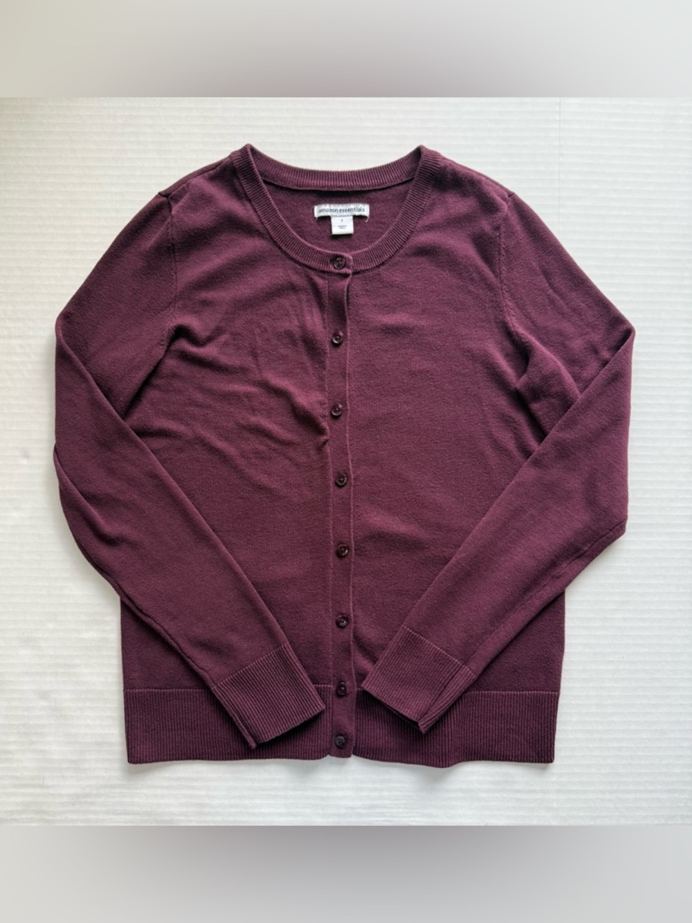 Crewneck Lightweight Cardigan Burgundy Size S